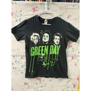 Green Day Band T Shirt Small Black Graphic Tee Punk Rock Concert Shirt